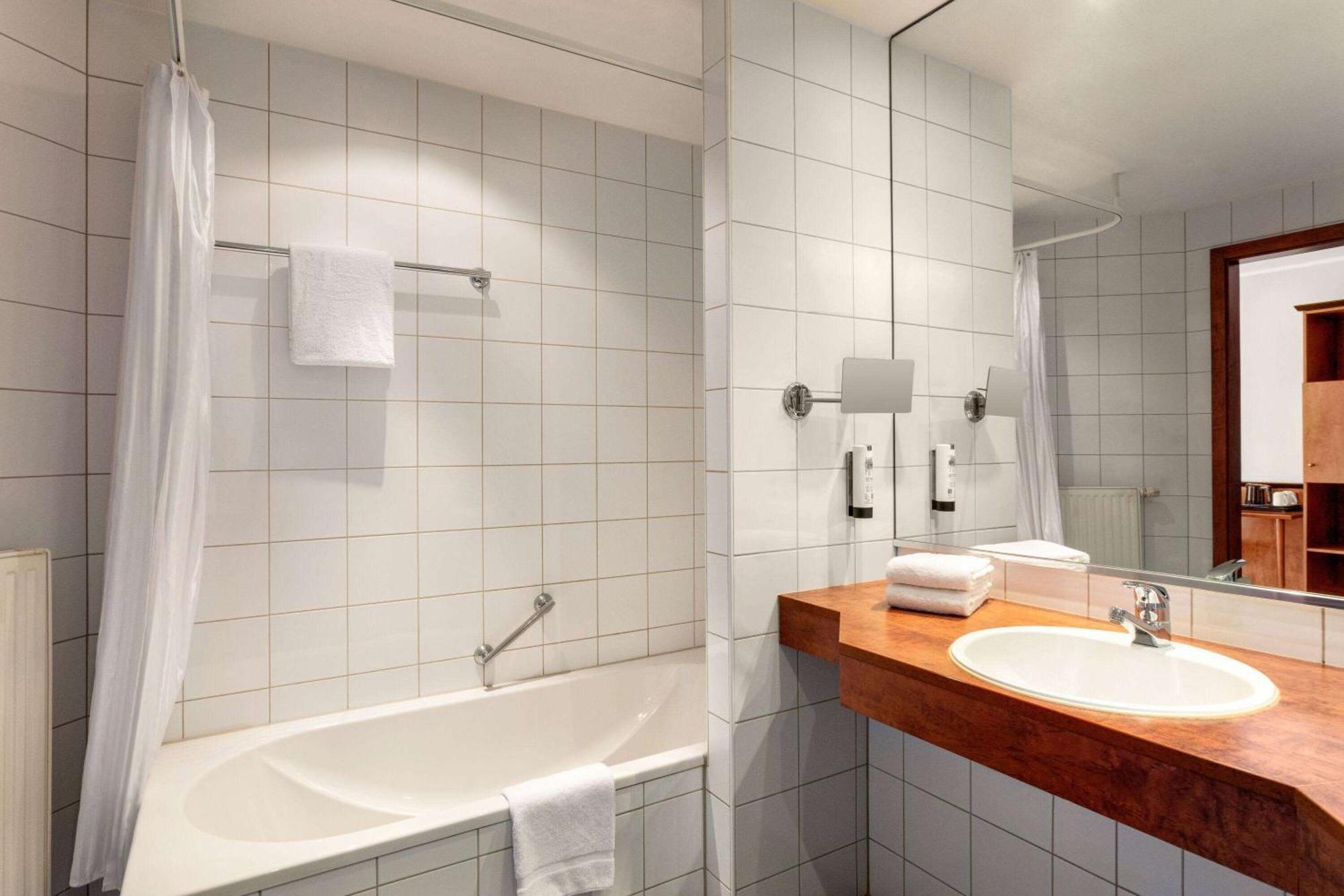Amedia Frankfurt Russelsheim Trademark Collection By Wyndham Exterior photo
